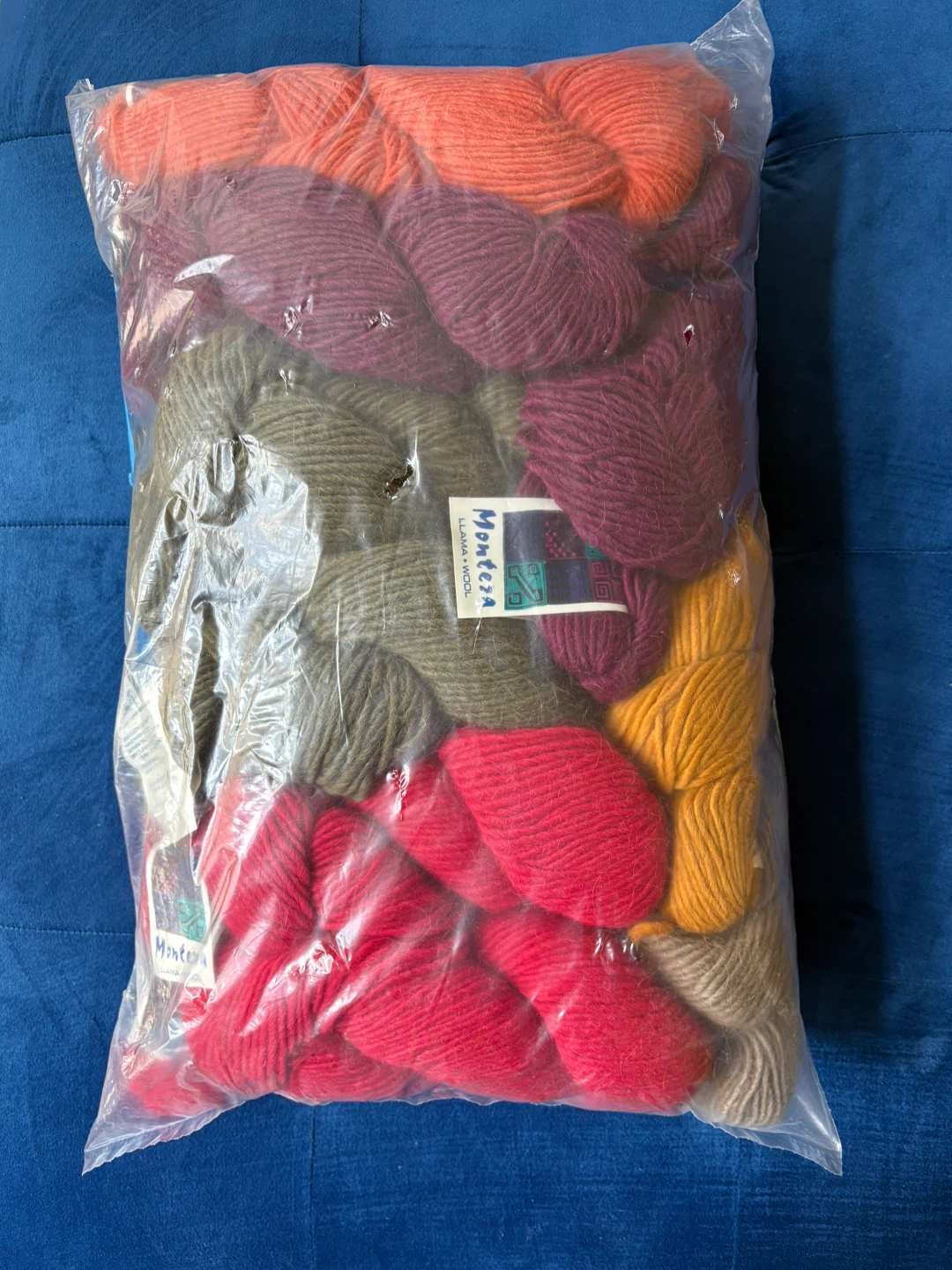 Montera Llama Wool Yarn - Mixed Colours