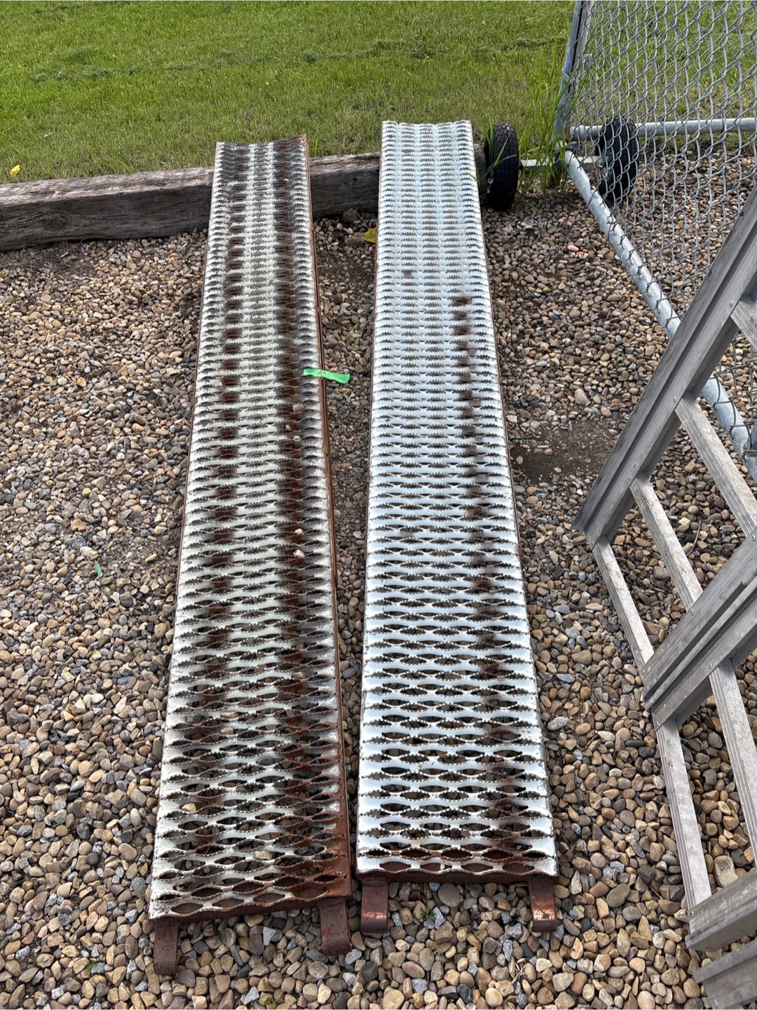 Set of 2 Metal Diamond Plate Ramps