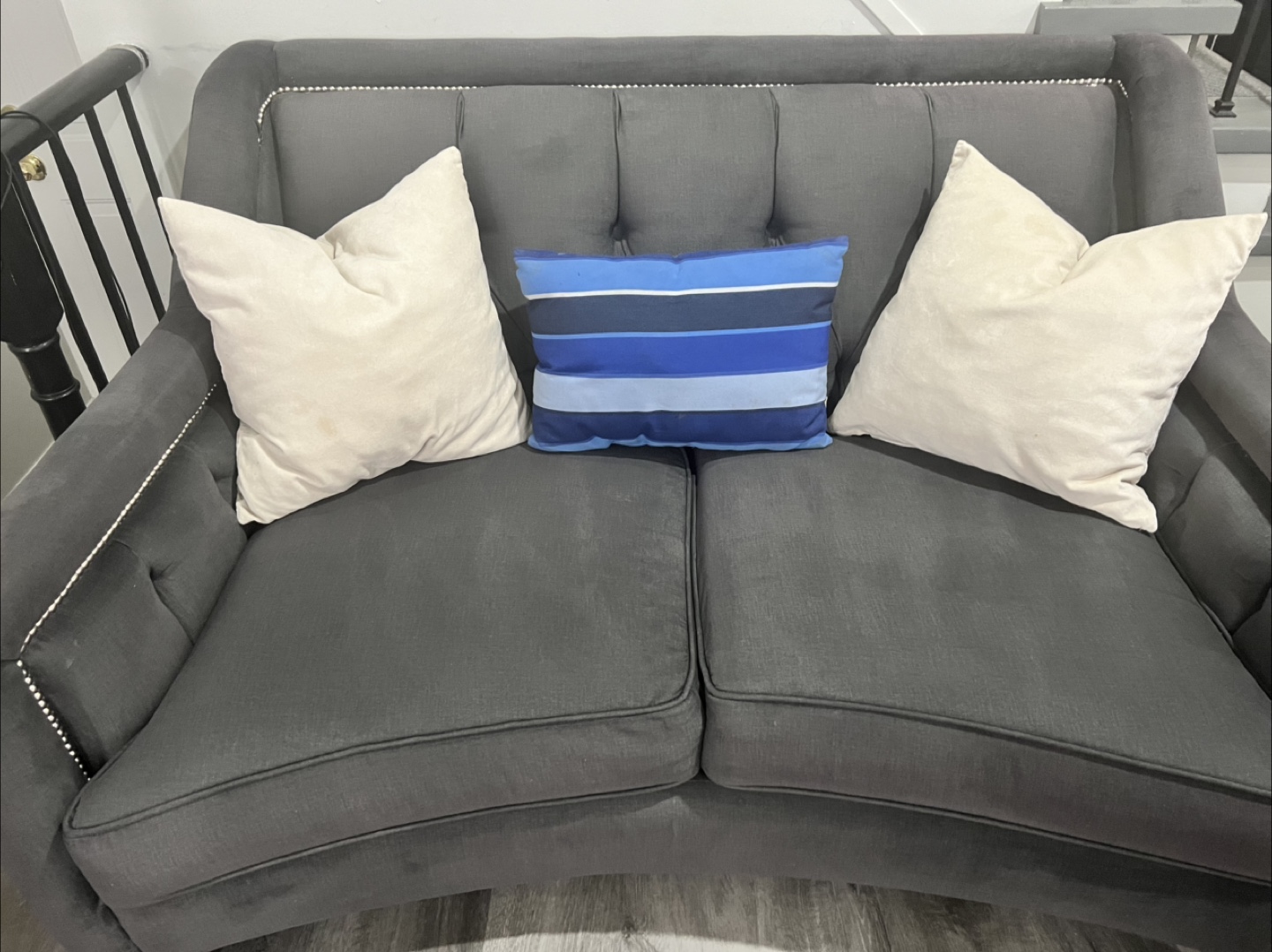 Dark Grey Tufted Sofa - photo 4