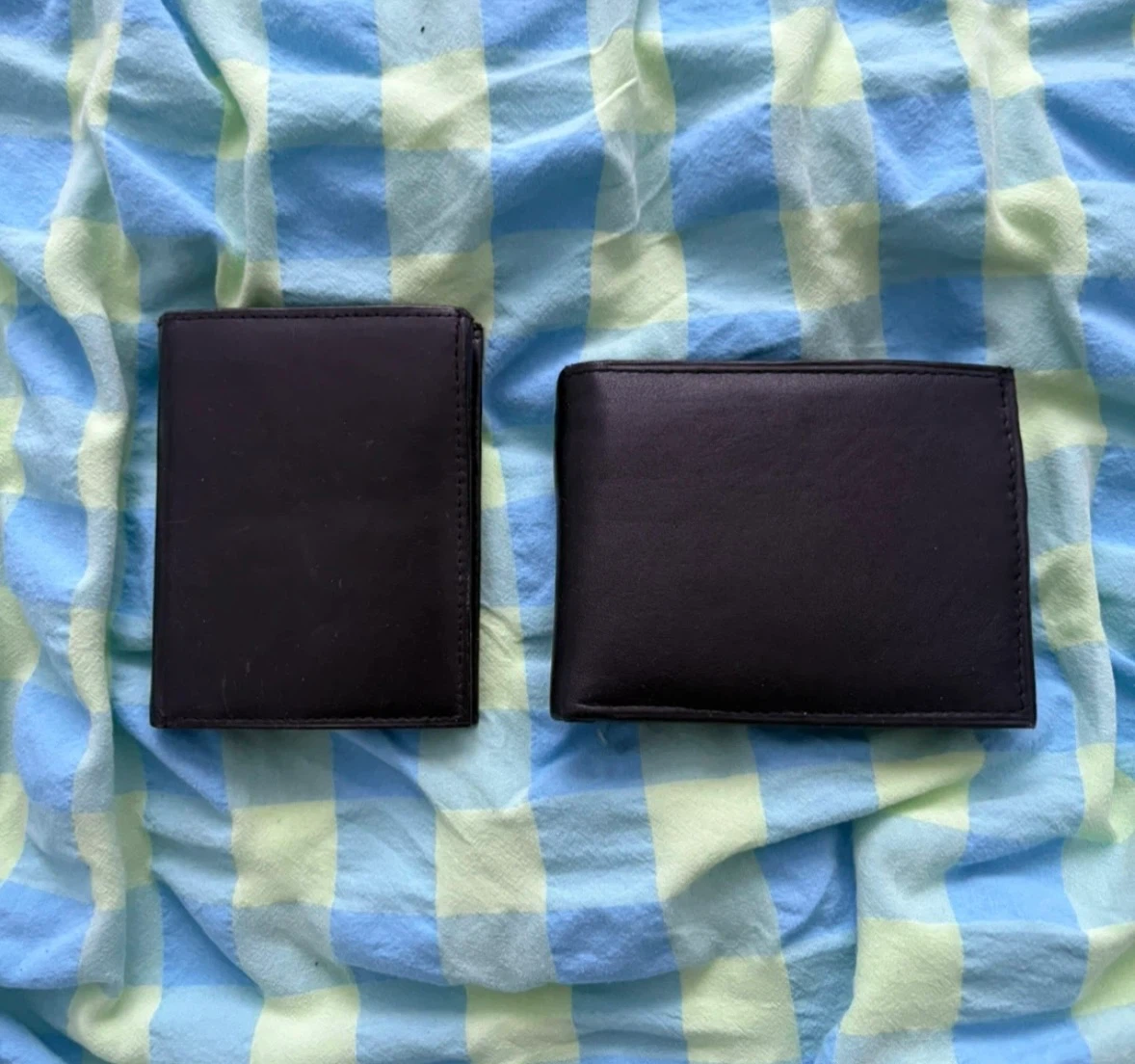 2 wallets (Like new) (Both FREE)