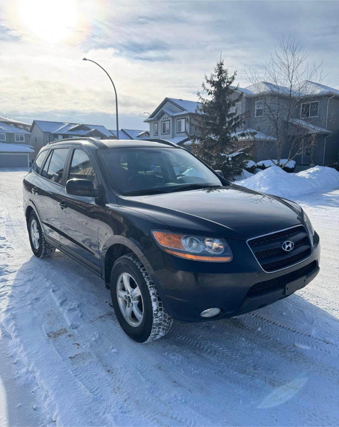 Selling 2009 Hyundai Santa Fe