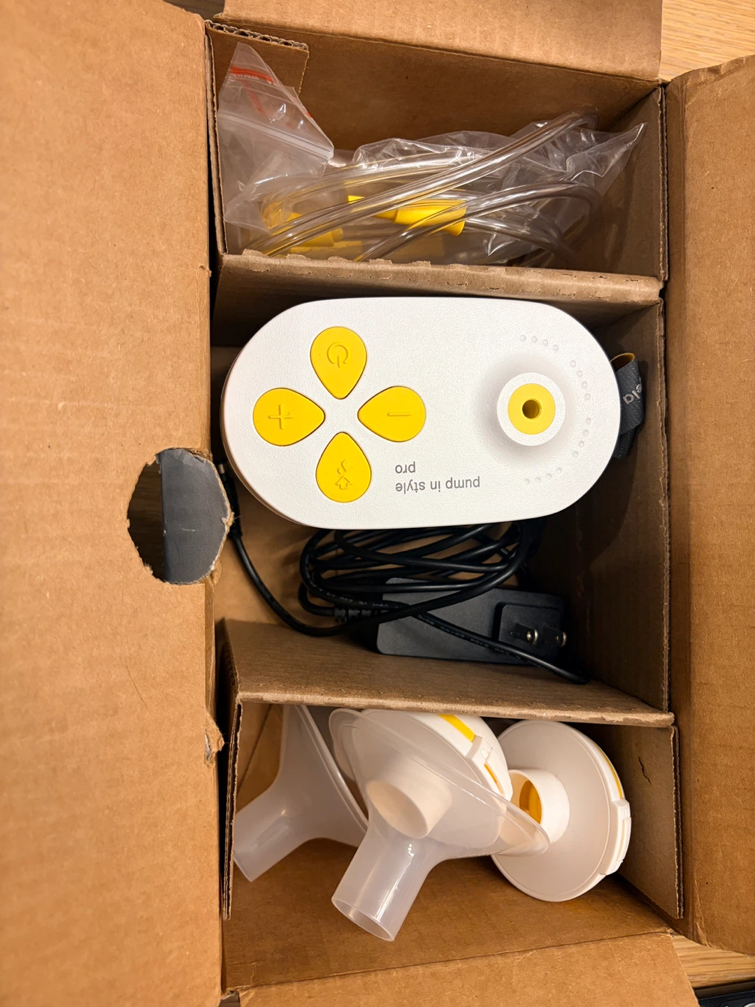 Medela In style Pro lot brand new open box - photo 2
