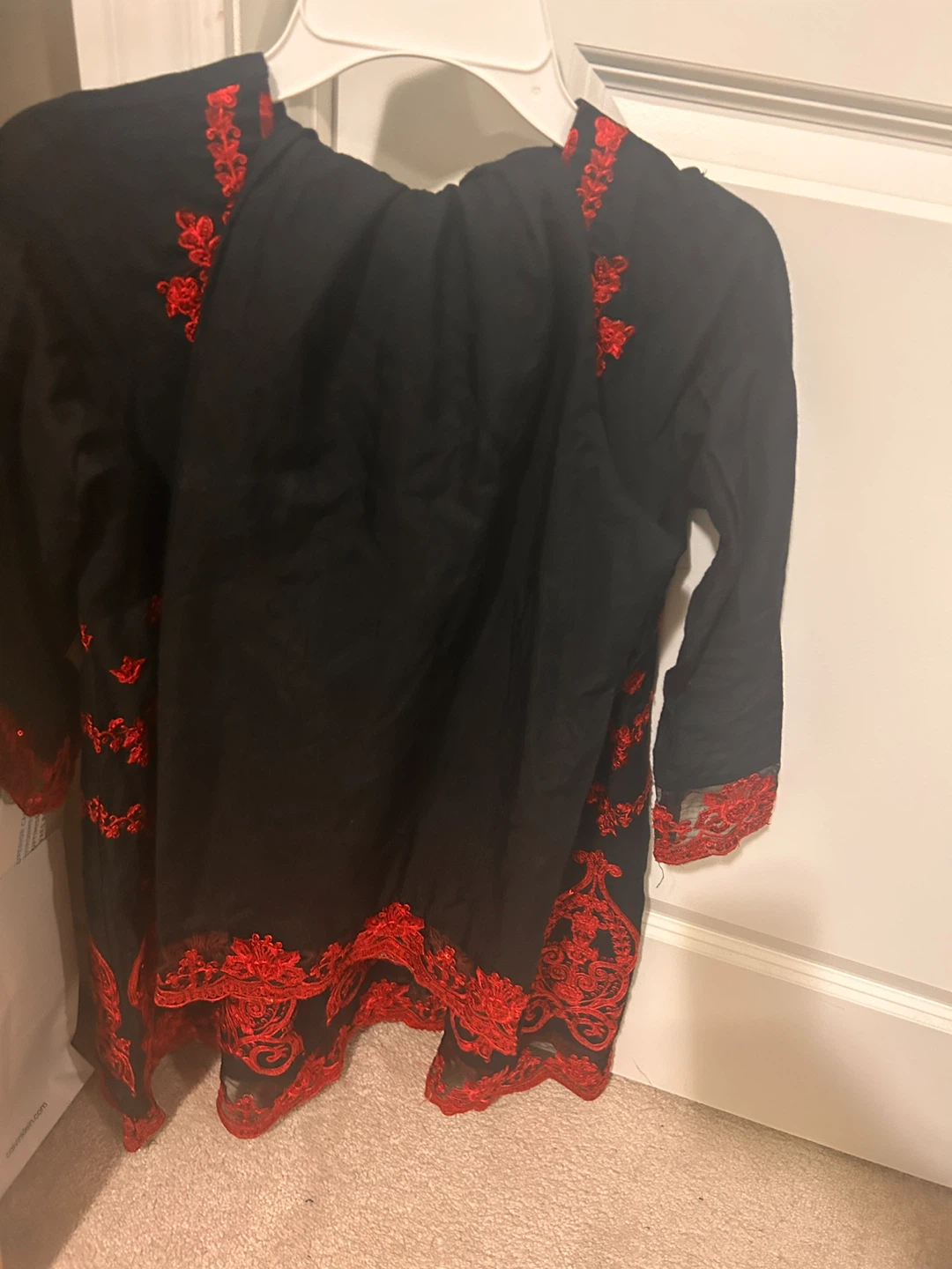 Garnet Black & Red Embroidered Tunic 7-8Y - photo 2