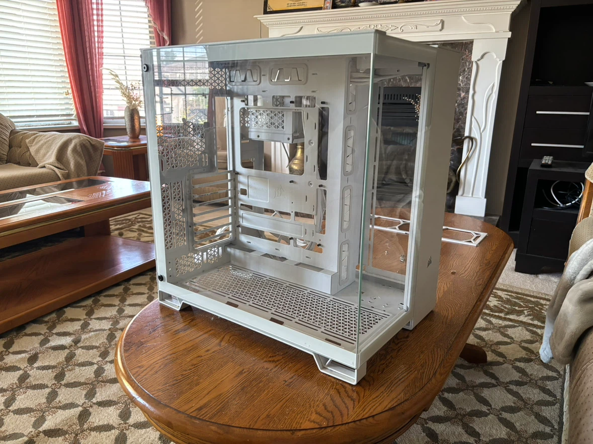 Corsair White 6500X ATX Computer Case