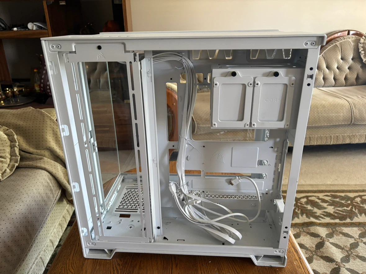 Corsair White 6500X ATX Computer Case - photo 4