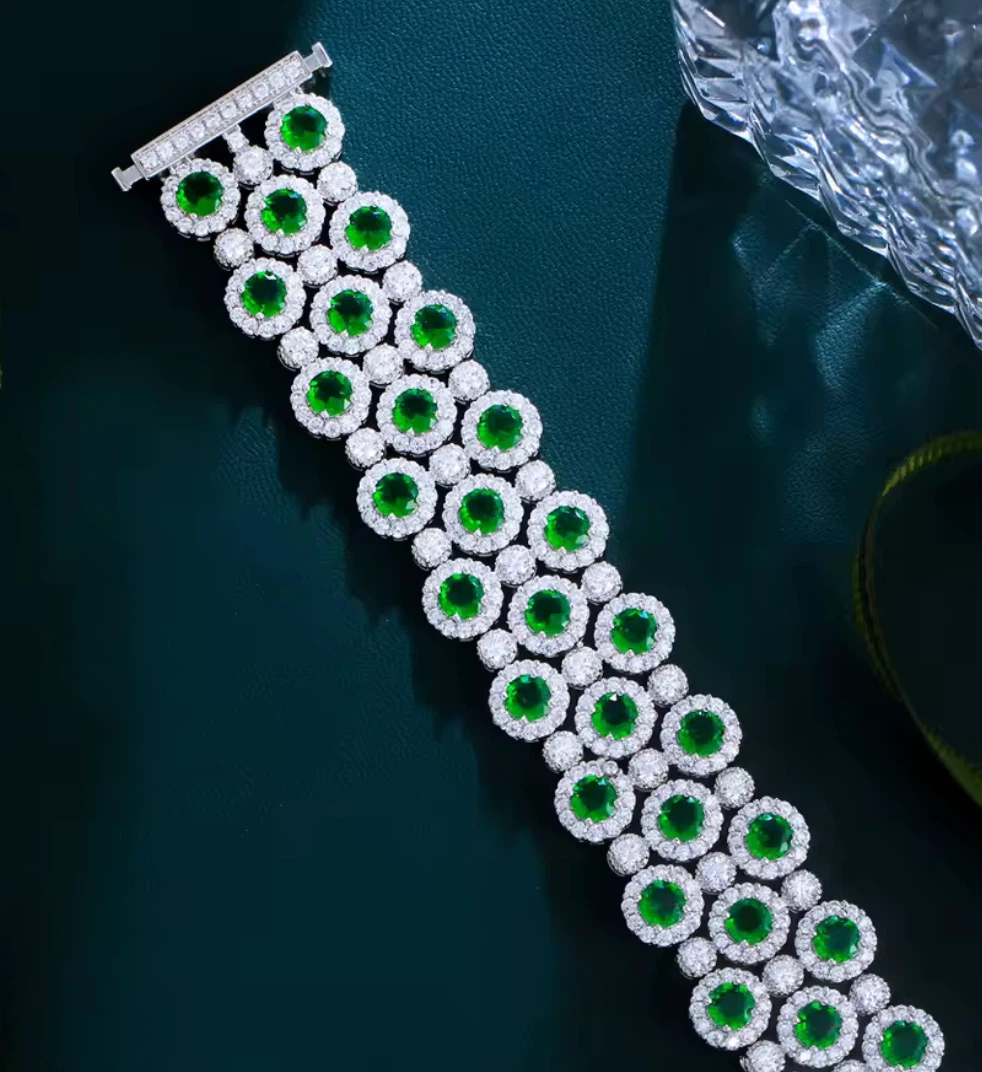 Sparkling Green & White Gemstone Bracelet - photo 4