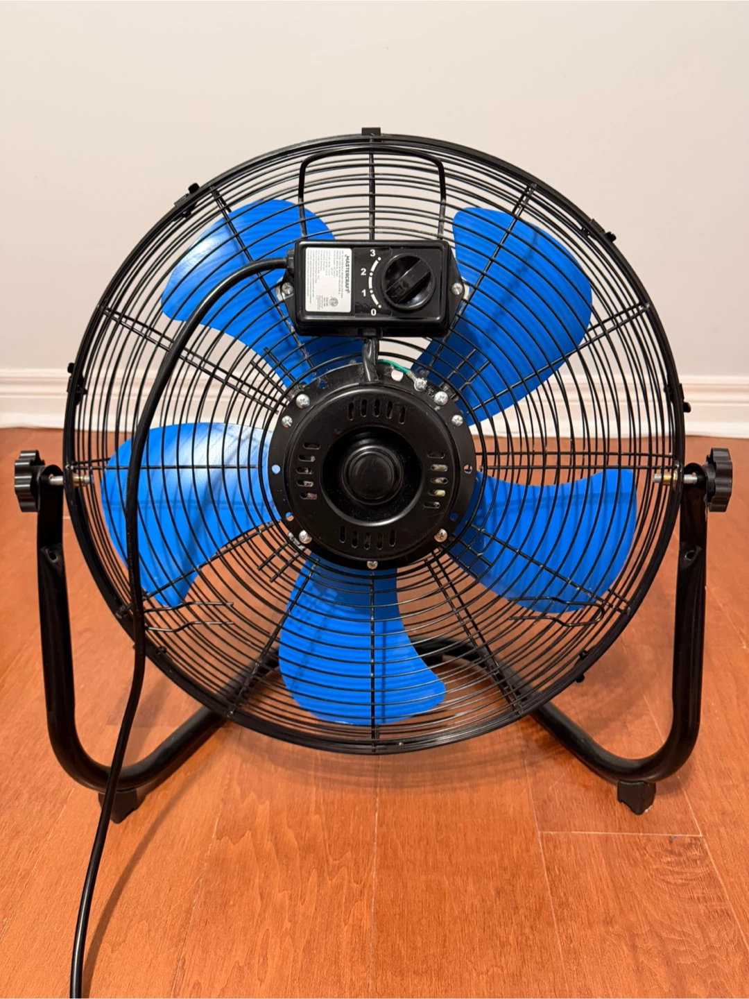 [MOVING SALE] Mastercraft High-Velocity Floor Fan - photo 3