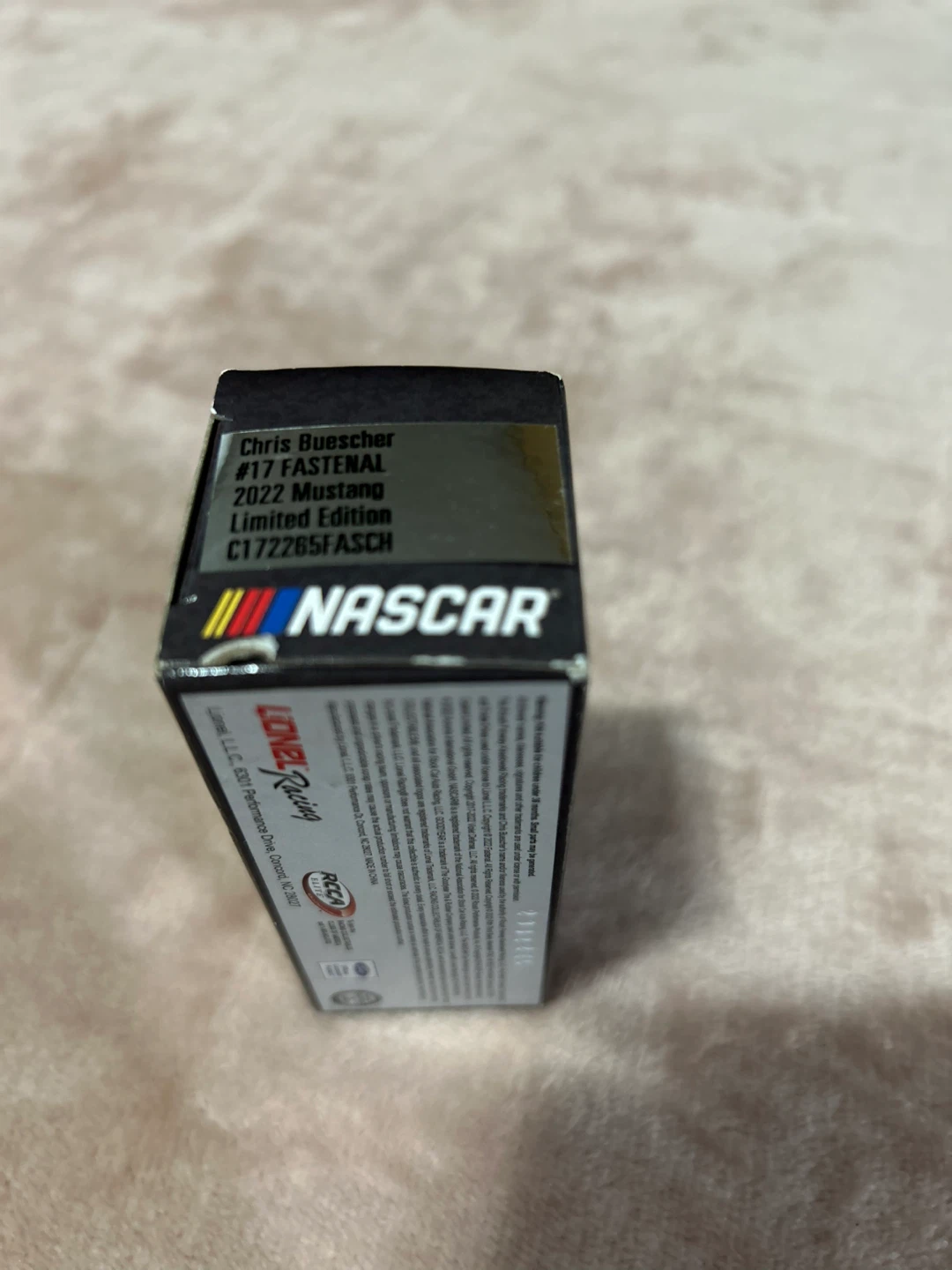 Lionel Racing Chris Buescher #17 Fastenal 2022 Mustang 1:64