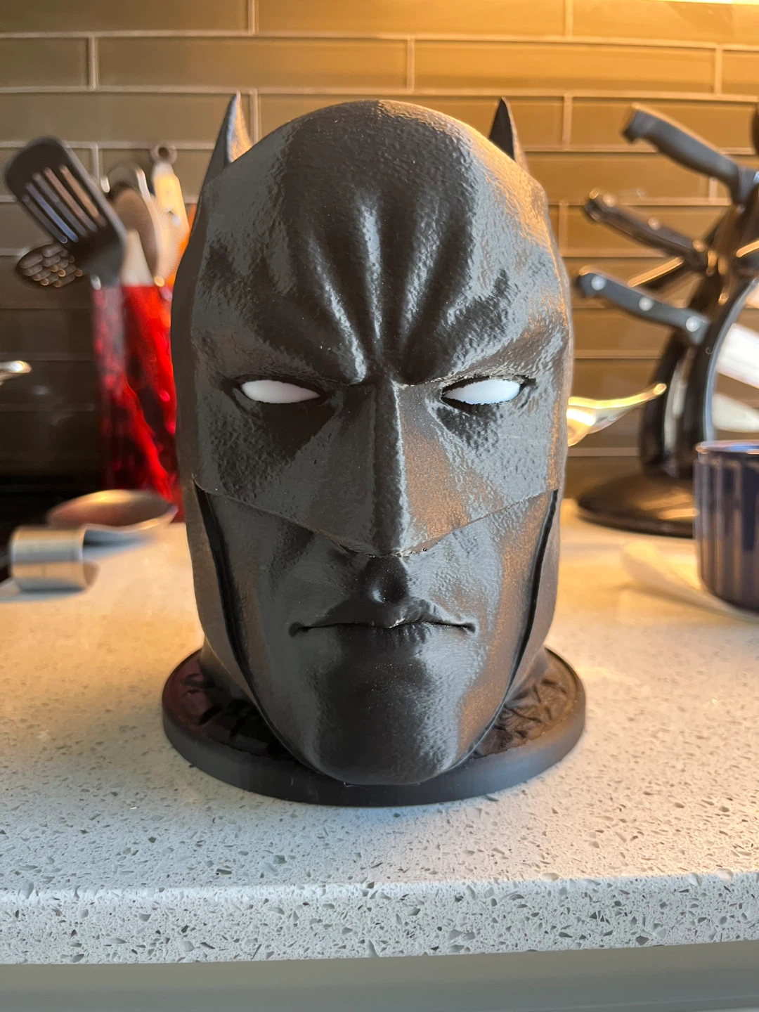 Batman Mask Display Headphones stand - photo 2