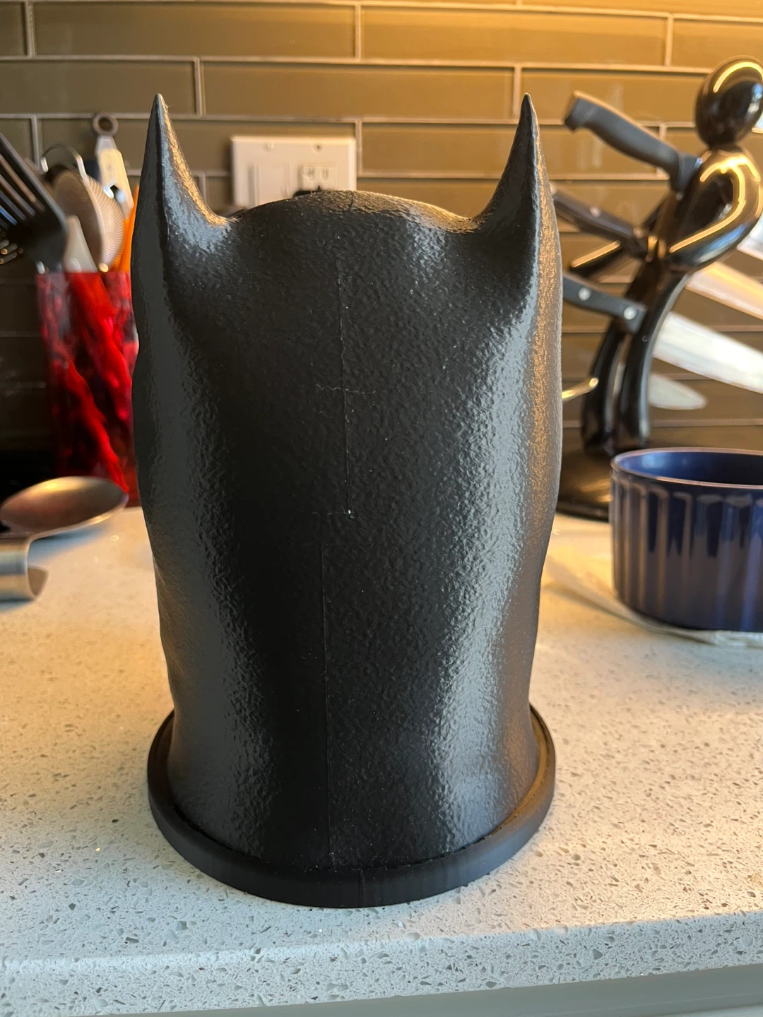 Batman Mask Display Headphones stand - photo 4