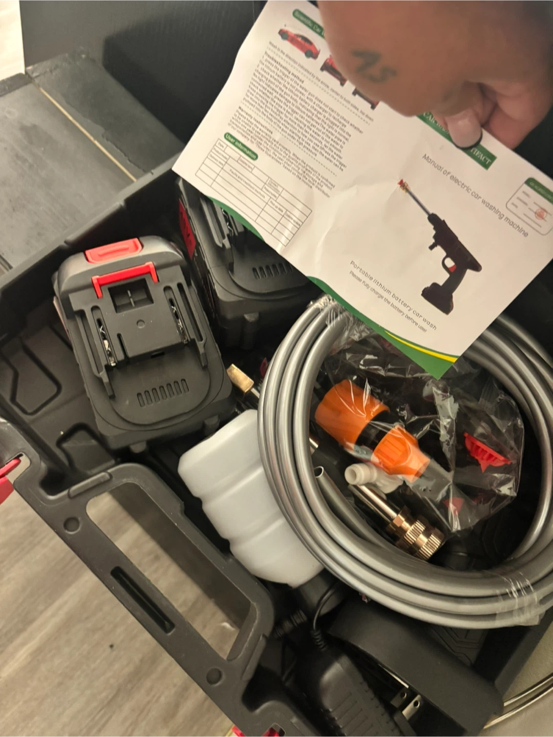 Portable Lithium Battery Car Wash Machine - photo 2