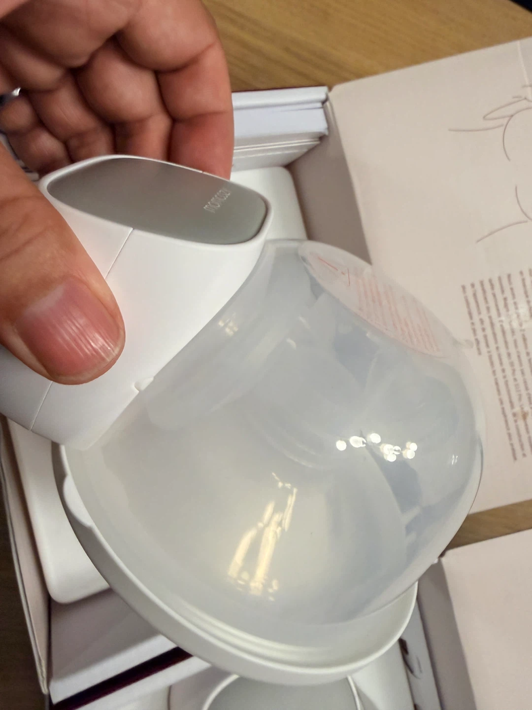 Momcozy S9 Pro Wearable Breast Pump - photo 5