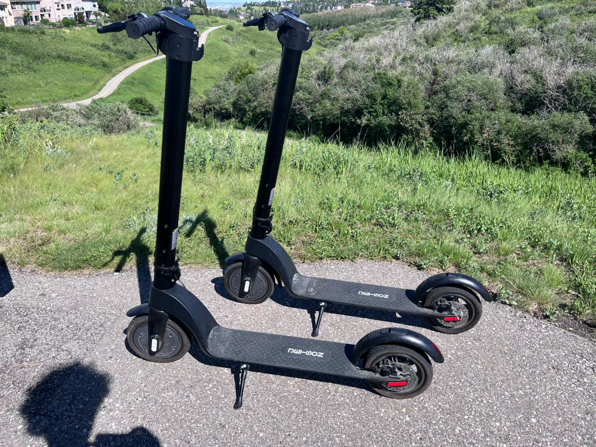 Two Black JETSON KNIGHT Electric Scooters (32KM/H)