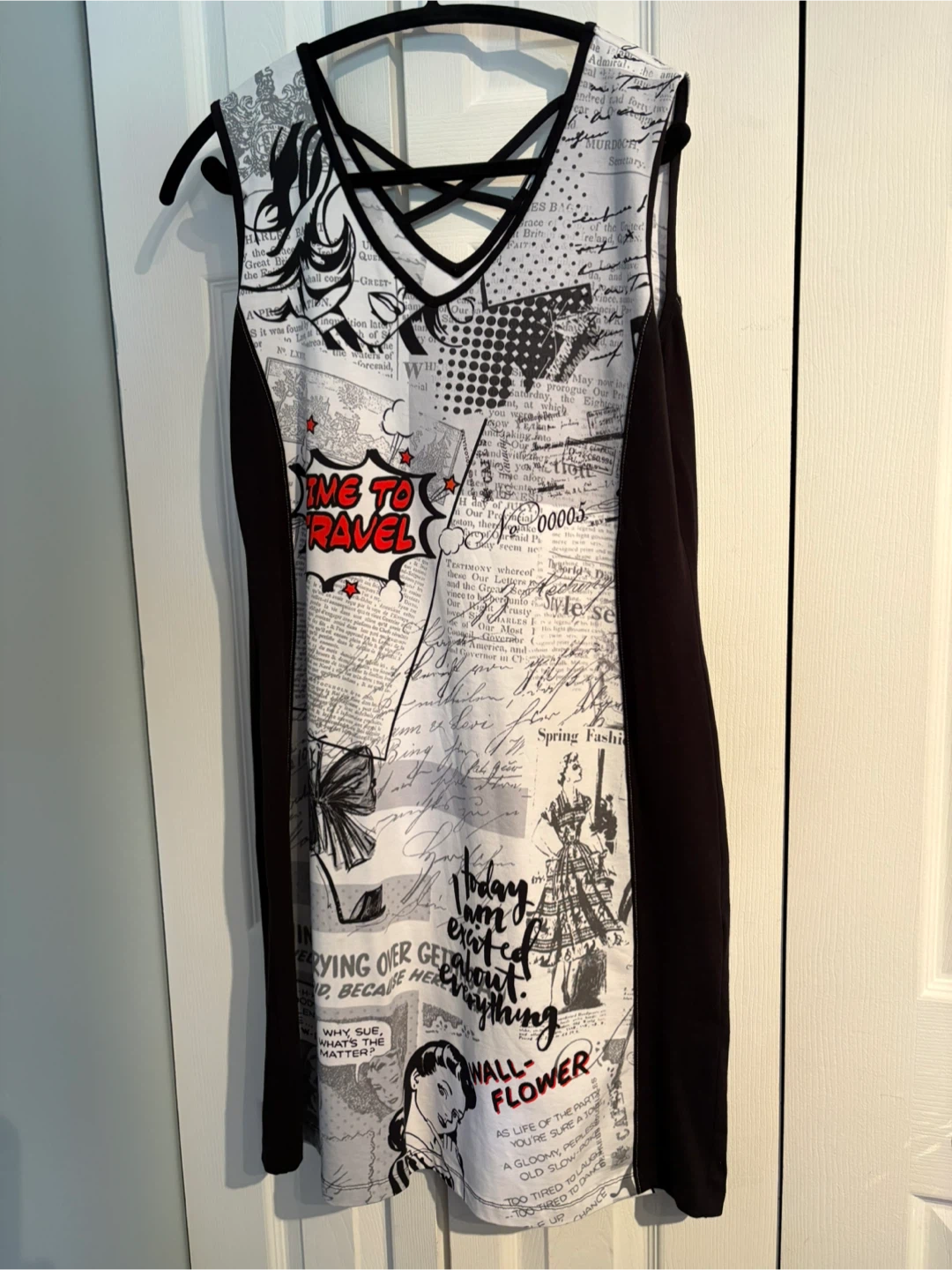 Women's Sleeveless Newspaper Print Dress - photo 2