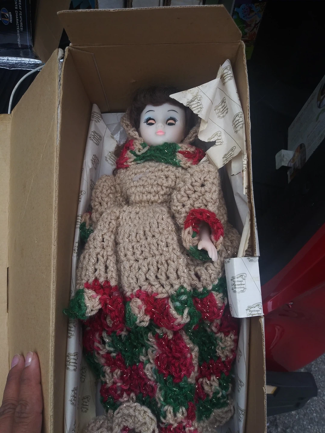 Collector Doll with White Winter Outfit - photo 3