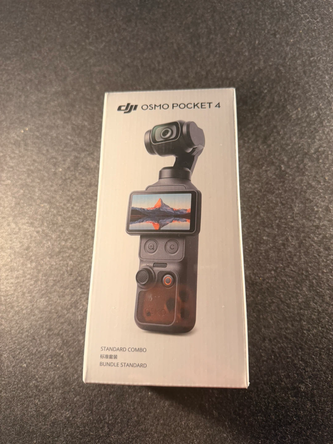 DJI Osmo Pocket 4 Standard Combo