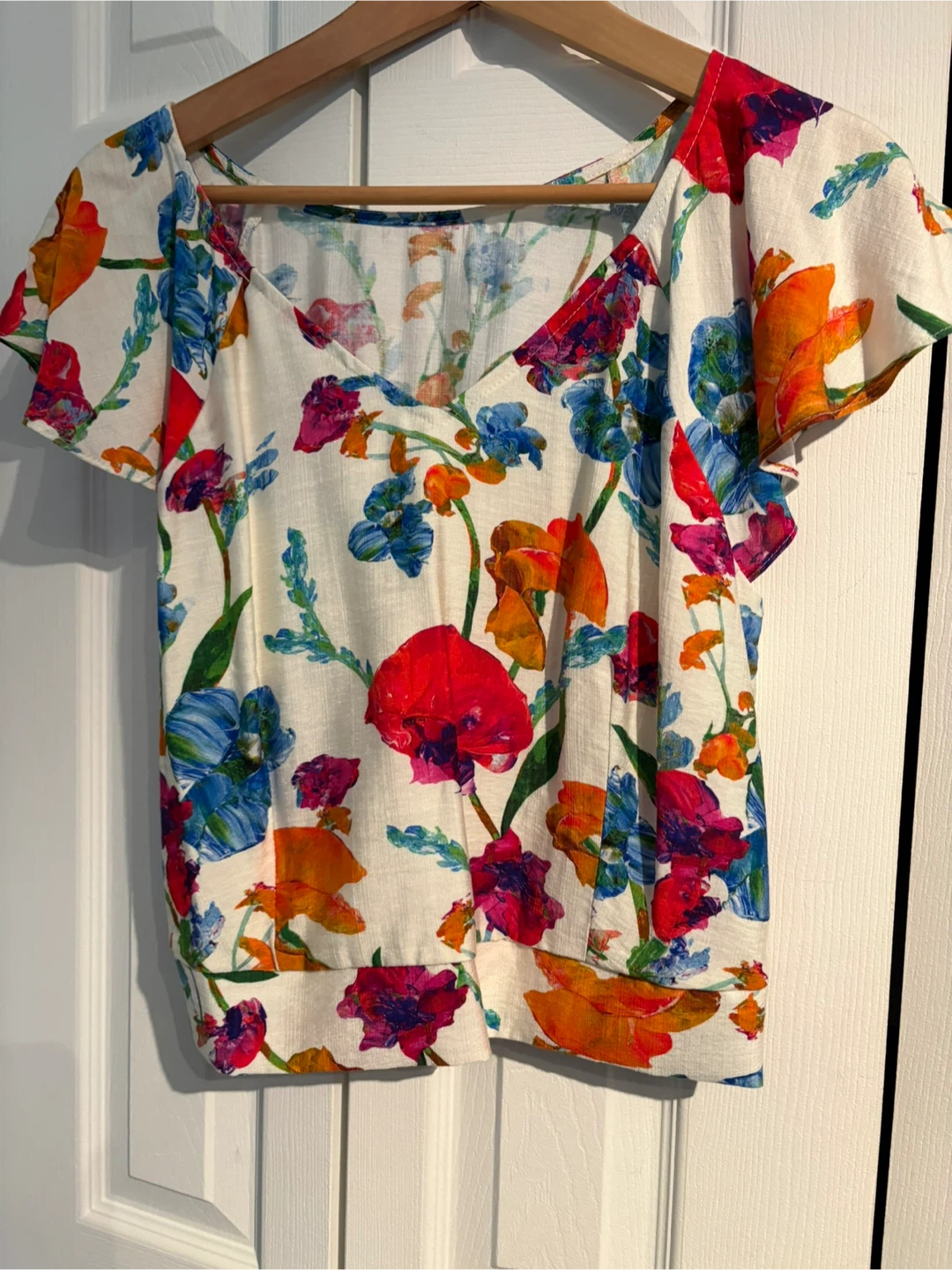 White floral short sleeve top - photo 2