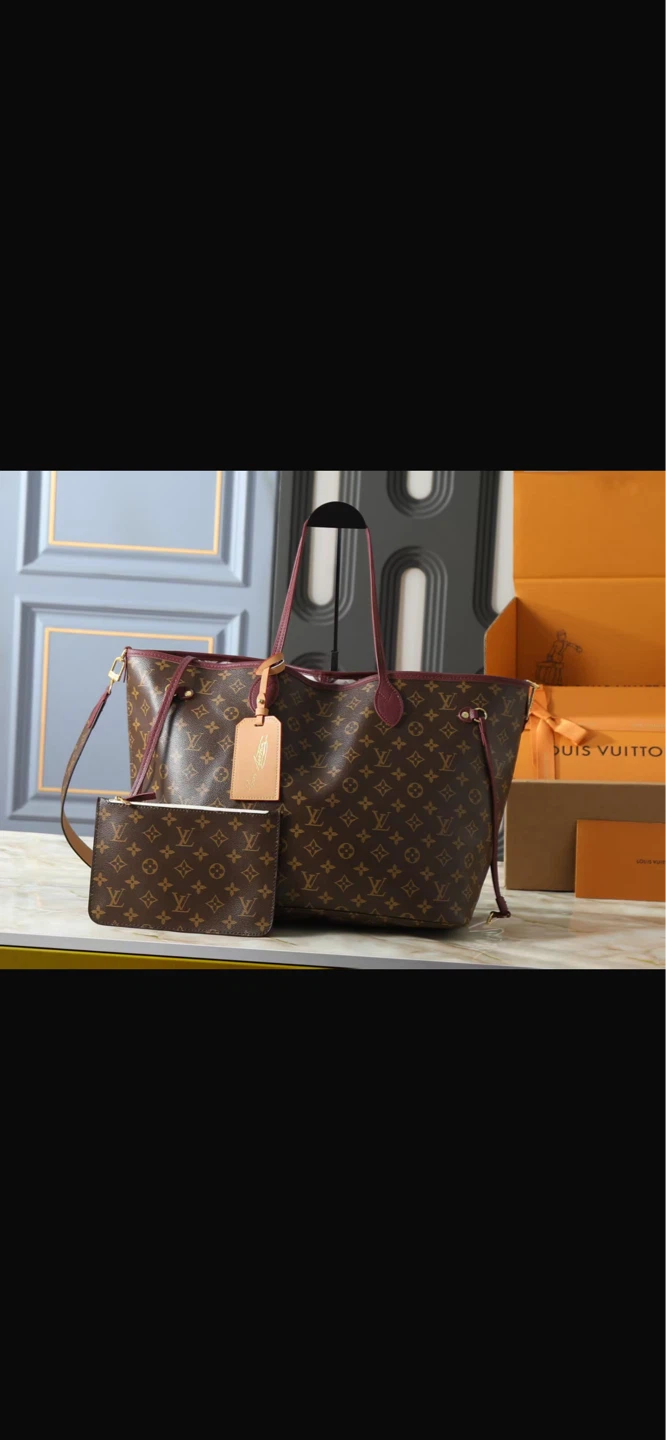 Louis Vuitton Neverfull Tote Bag Monogram Canvas