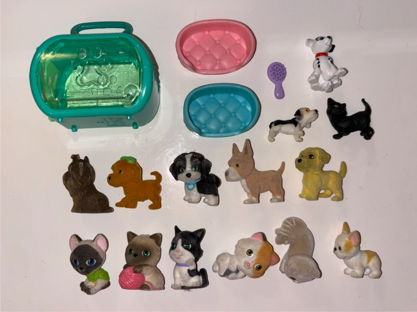 Mini Cat & Dog Figurines with Beds & Accessories