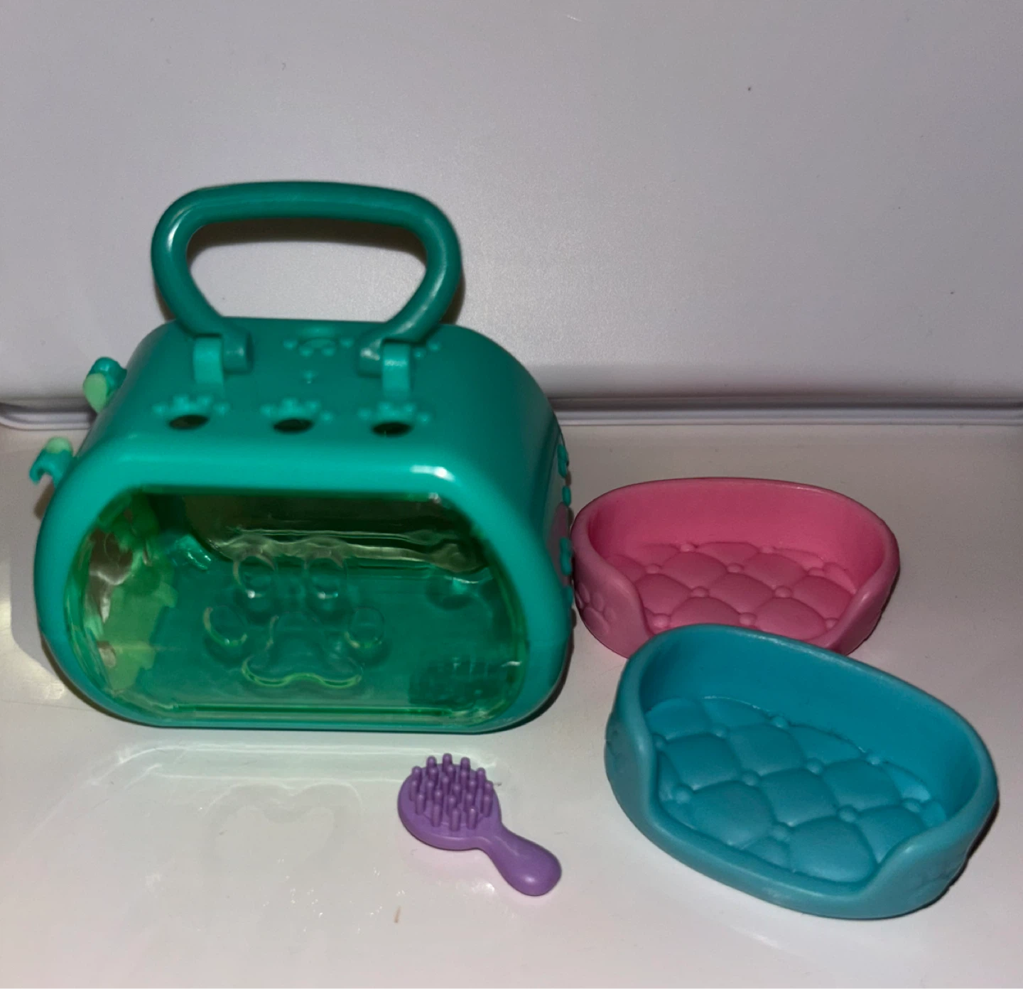 Mini Cat & Dog Figurines with Beds & Accessories - photo 2