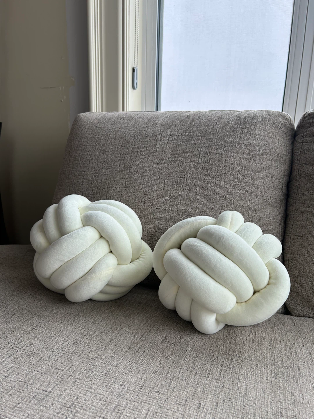 NEW - Set of 2 Cream Coloured Decorative Knot Ball Pillows - photo 2