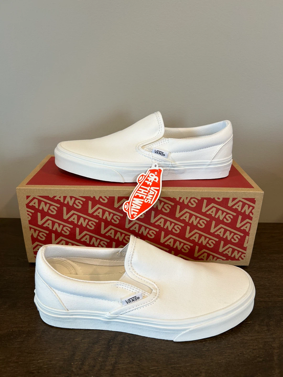 NEW - Vans Classic True White Slip-On Shoes (Women’s Size 7)