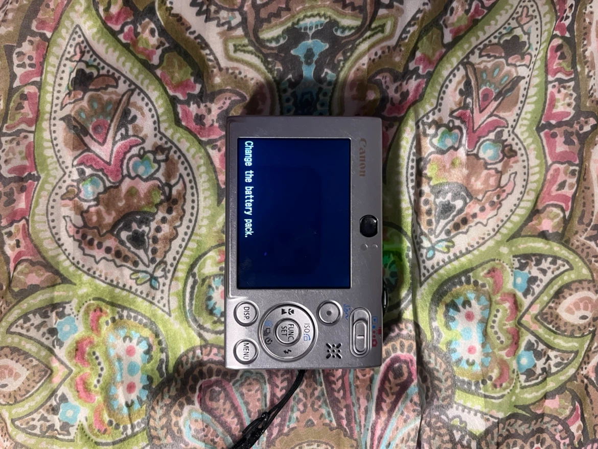 Canon PowerShot SD770 IS Digital ELPH - photo 5
