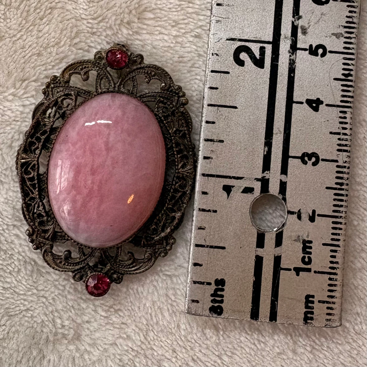 Vintage Pink Stone Filigree Brooch Oval Antiqued Silver Pin - photo 5