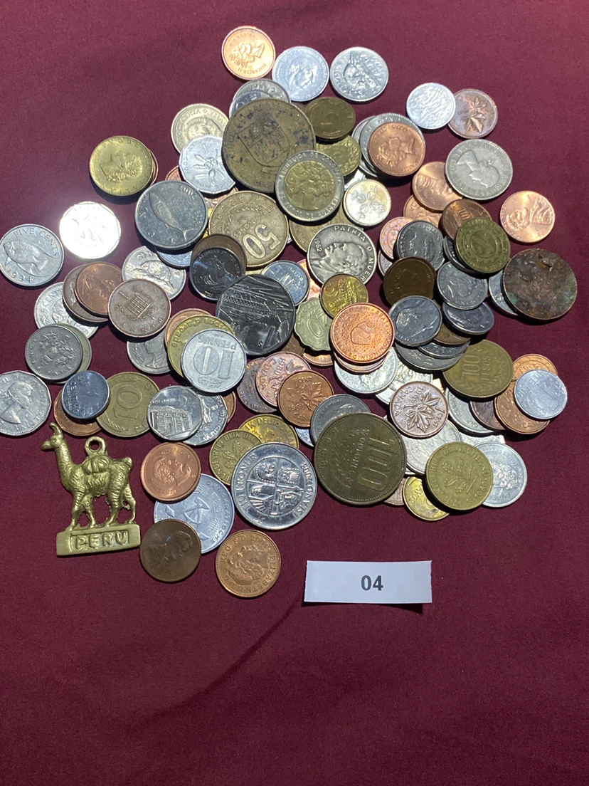 Mixed Collection of World Coins and Peru Souvenir Charm - photo 2