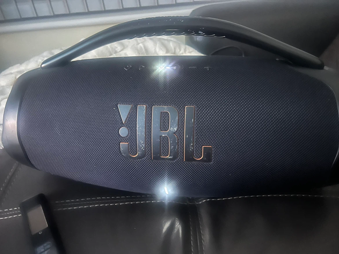 JBL Portable Bluetooth Speaker