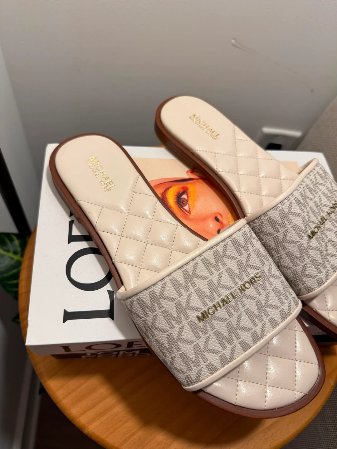 Michael Kors Women's Slides Size 8M - photo 4