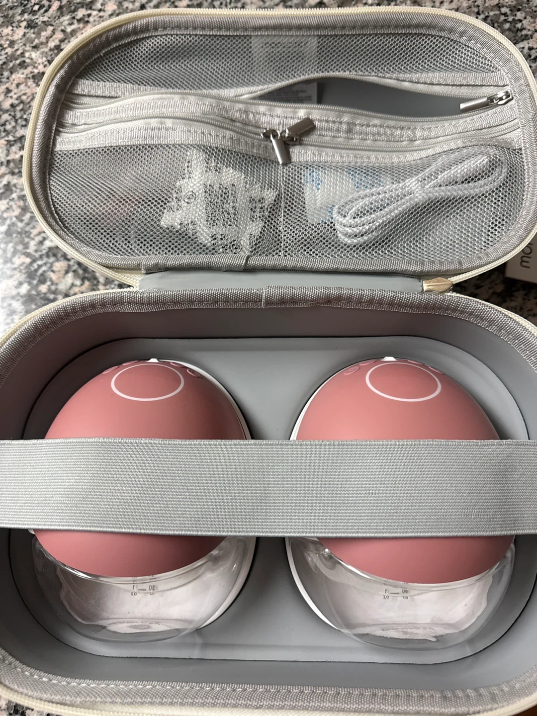 Mom cozy Portable Breast Pump M9