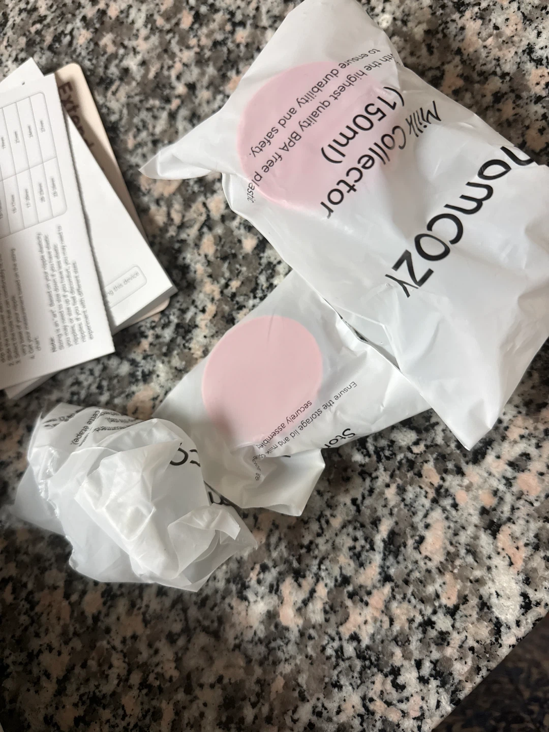 Mom cozy Portable Breast Pump M9 - photo 2