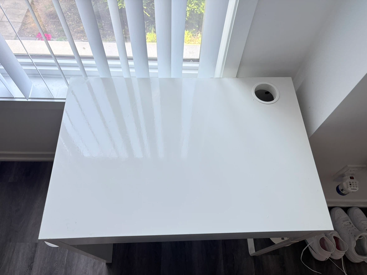 White ikea vanity desk - photo 3