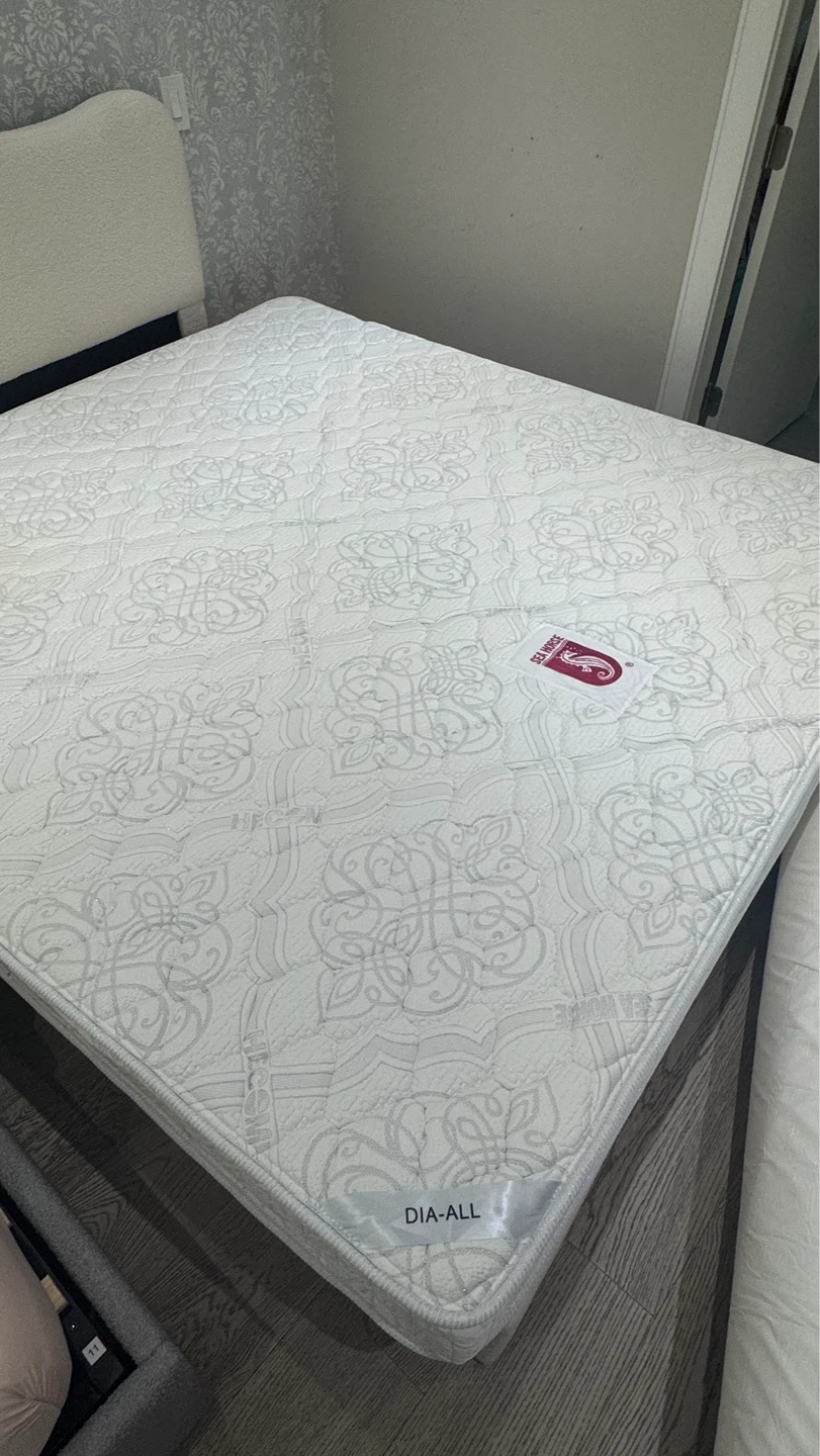 Sea Horse King Size Mattress - photo 2