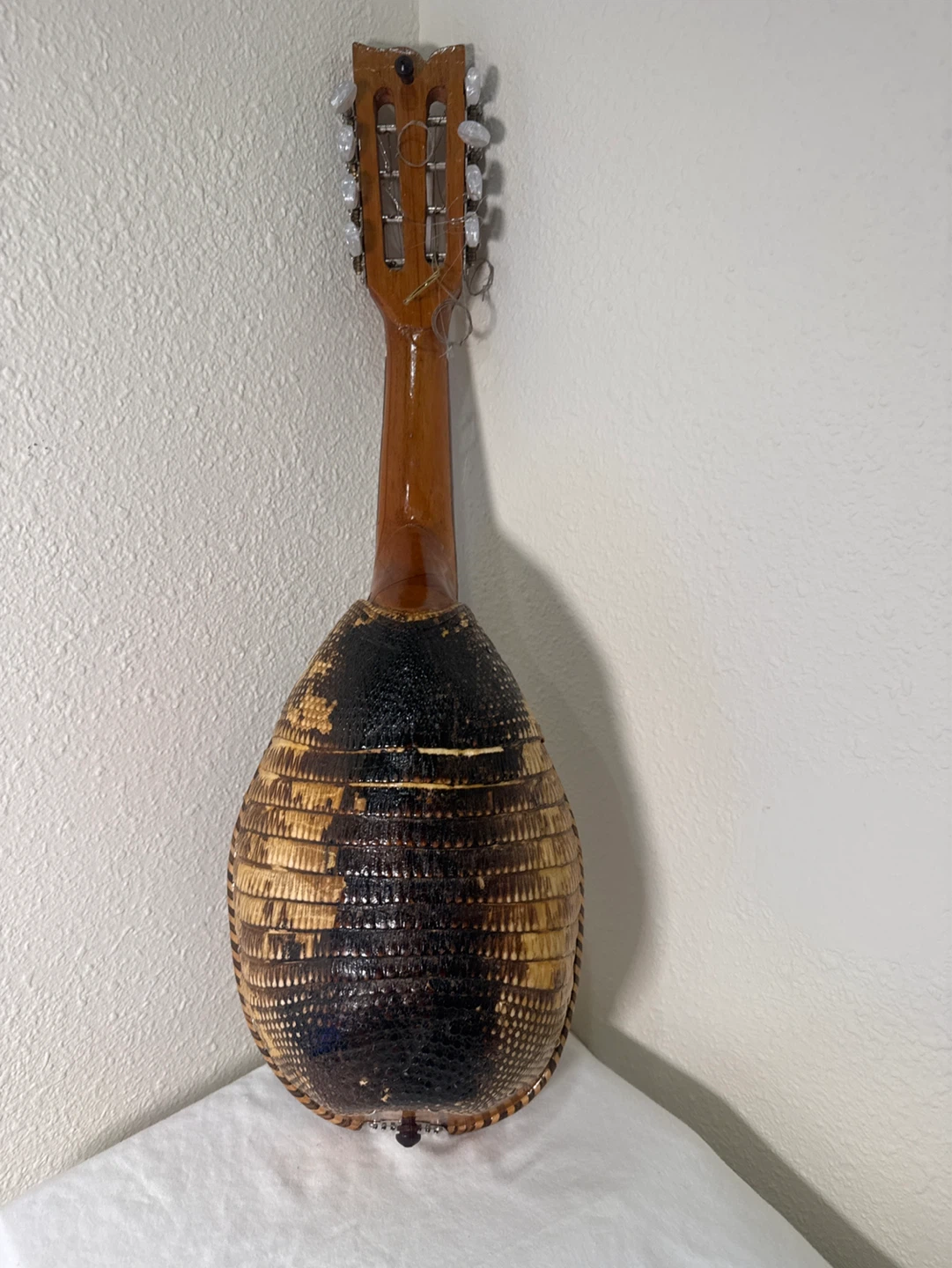 Mandolin with Dragon Artwork - photo 2