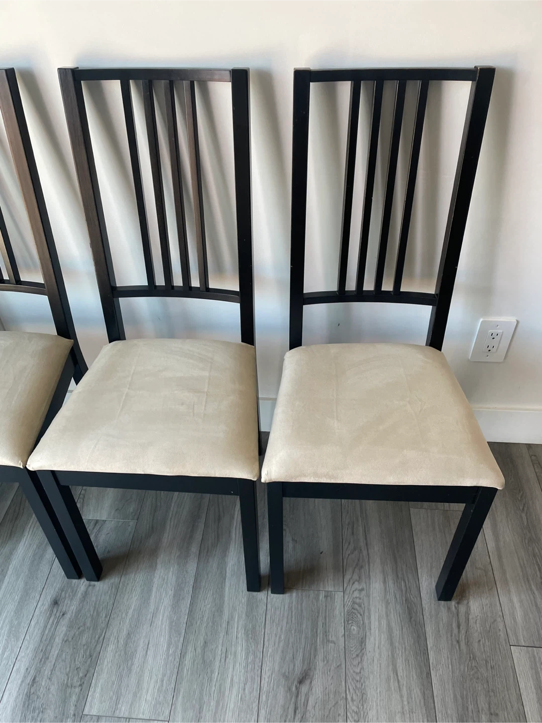 4 Dining Chairs - photo 3