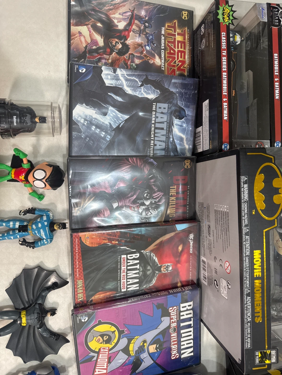 collector's set Batman Classic TV Series Batmobile Die-Cast Car - photo 5