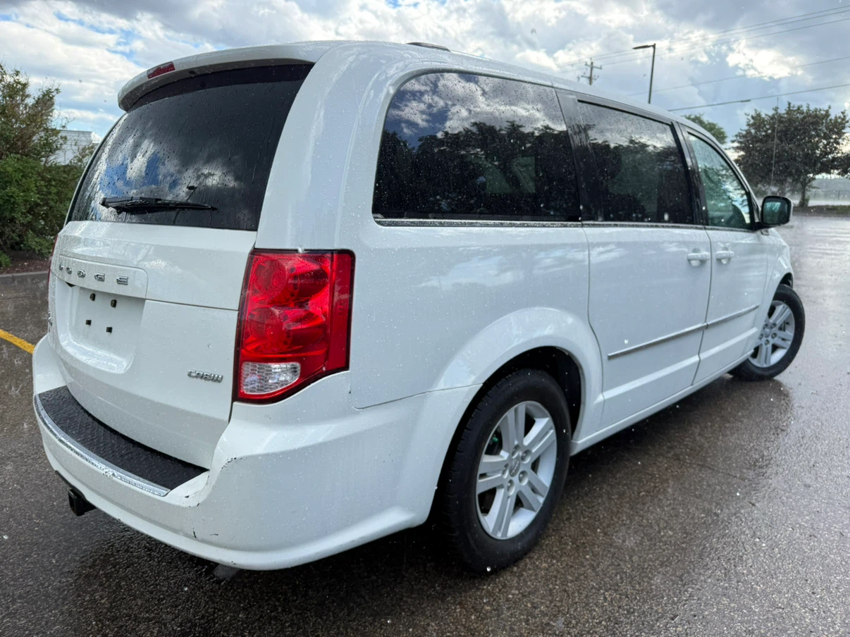 2012 Dodge Grand Caravan Crew *109k* - photo 3