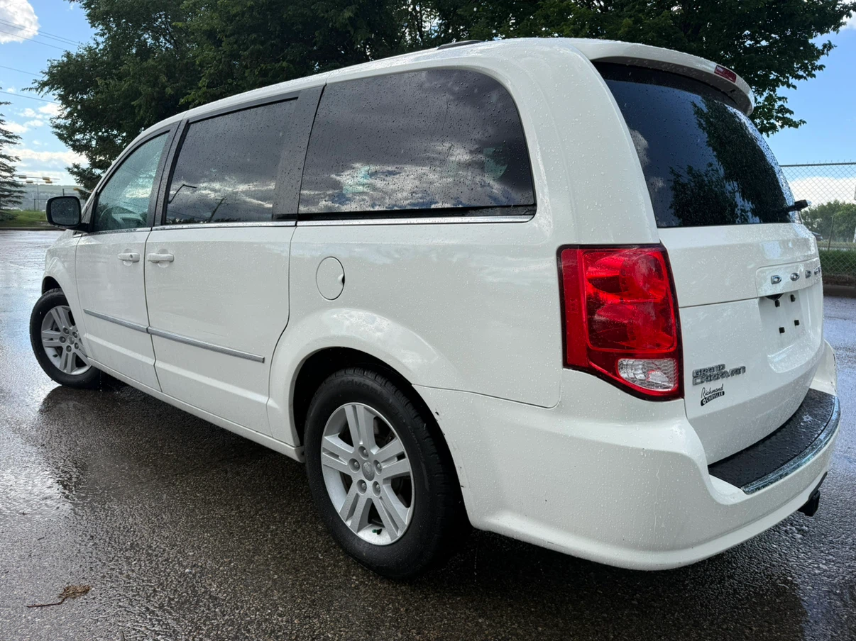2012 Dodge Grand Caravan Crew *109k* - photo 4