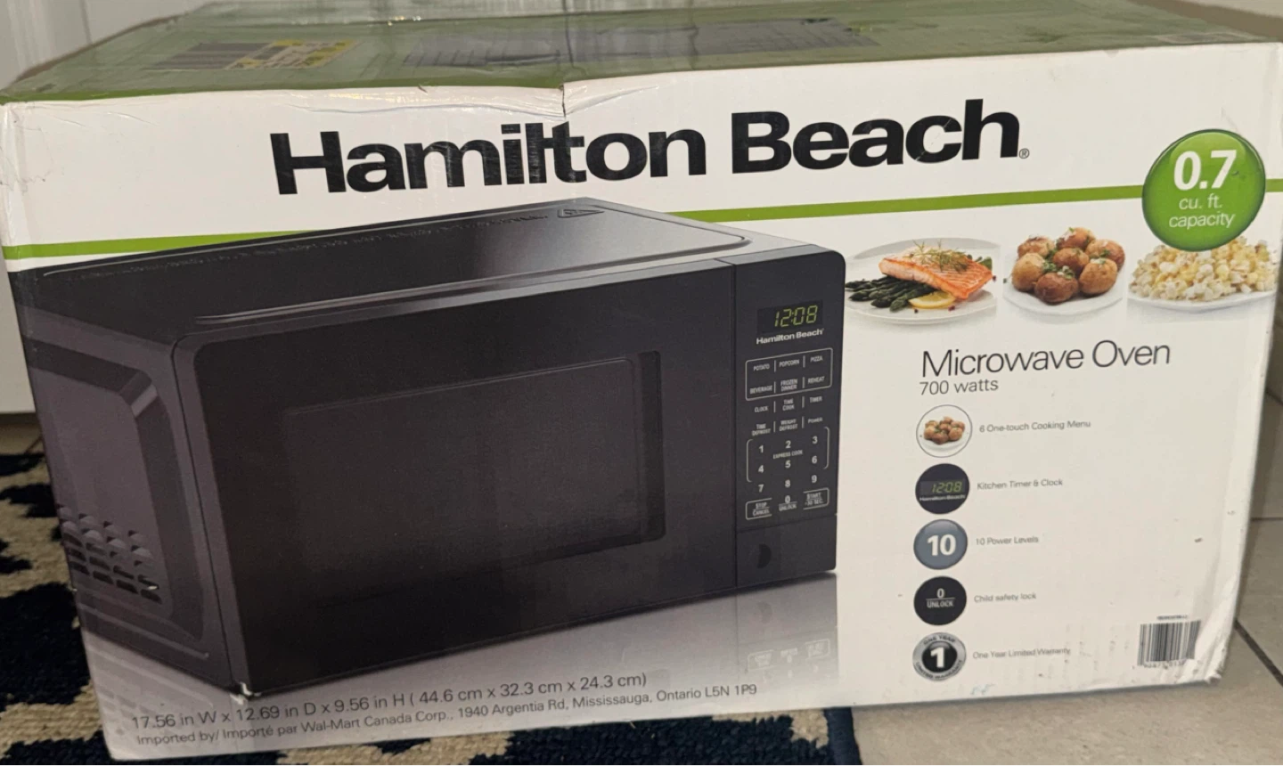 Hamilton Beach 0.7 cu. ft. Microwave Oven - Black - photo 2