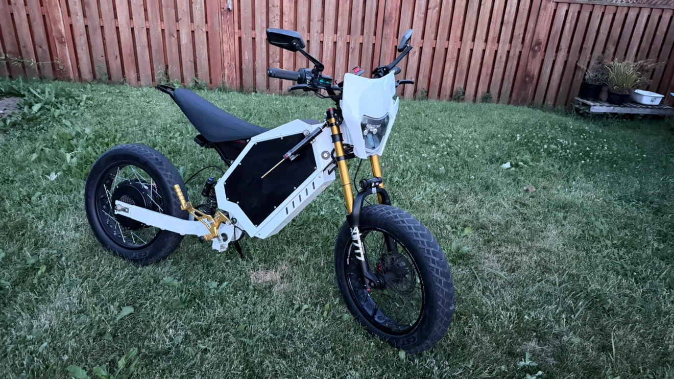 Electric Dirt Bike - 5000W 72V