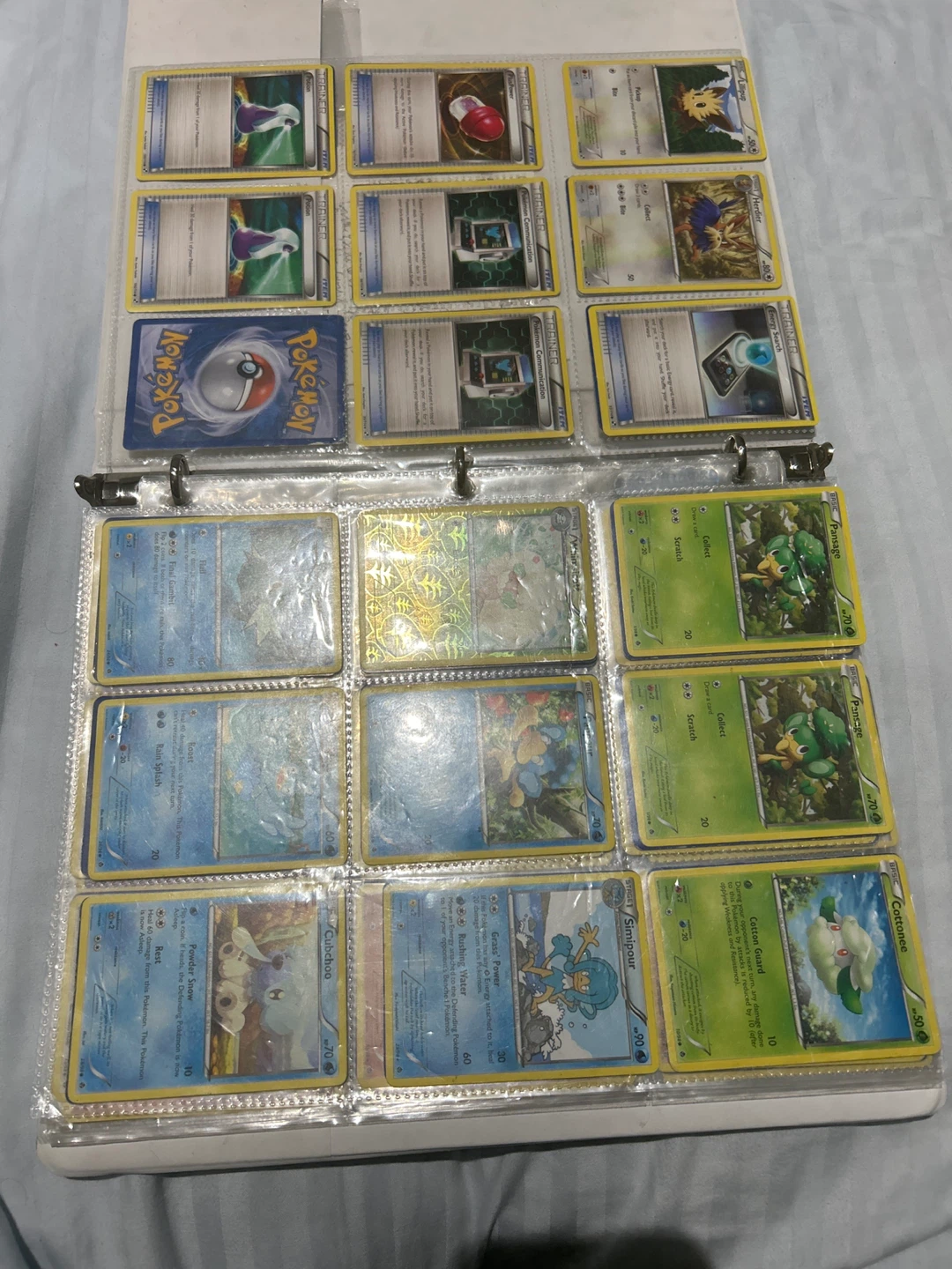 Pokemon Black & White Trading Card Collection Binder - photo 2