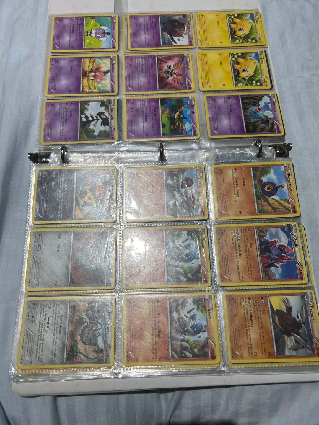 Pokemon Black & White Trading Card Collection Binder - photo 3