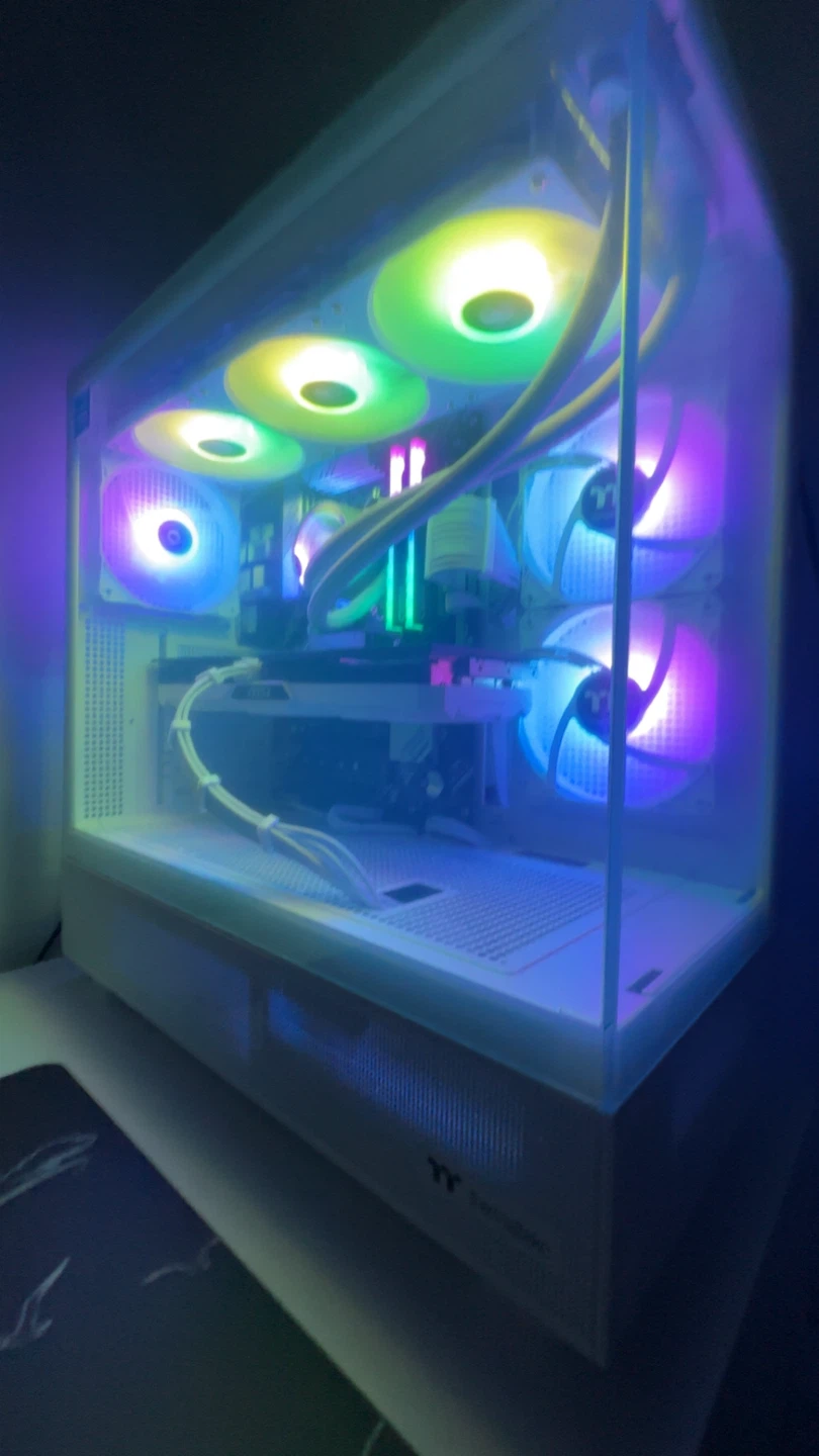 Epic white gaming pc | Ryzen 7 5700x - Rtx 4060ti - 32Gb DDR4 - photo 5