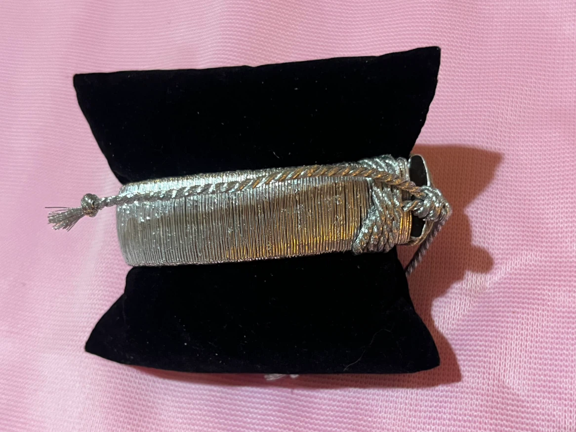 4th of July weekend SALE  ~ Bracelets * $5 each! - photo 3