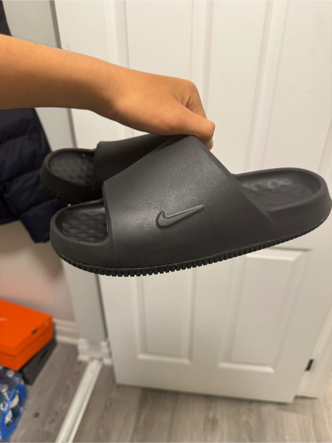 brand new Nike calm slides 2.0 - photo 3