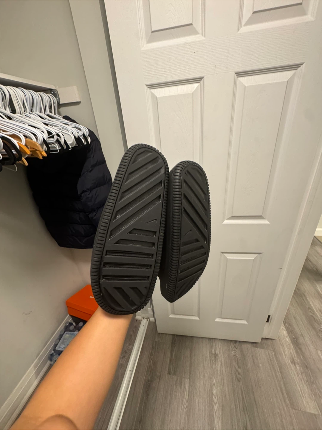 brand new Nike calm slides 2.0 - photo 4