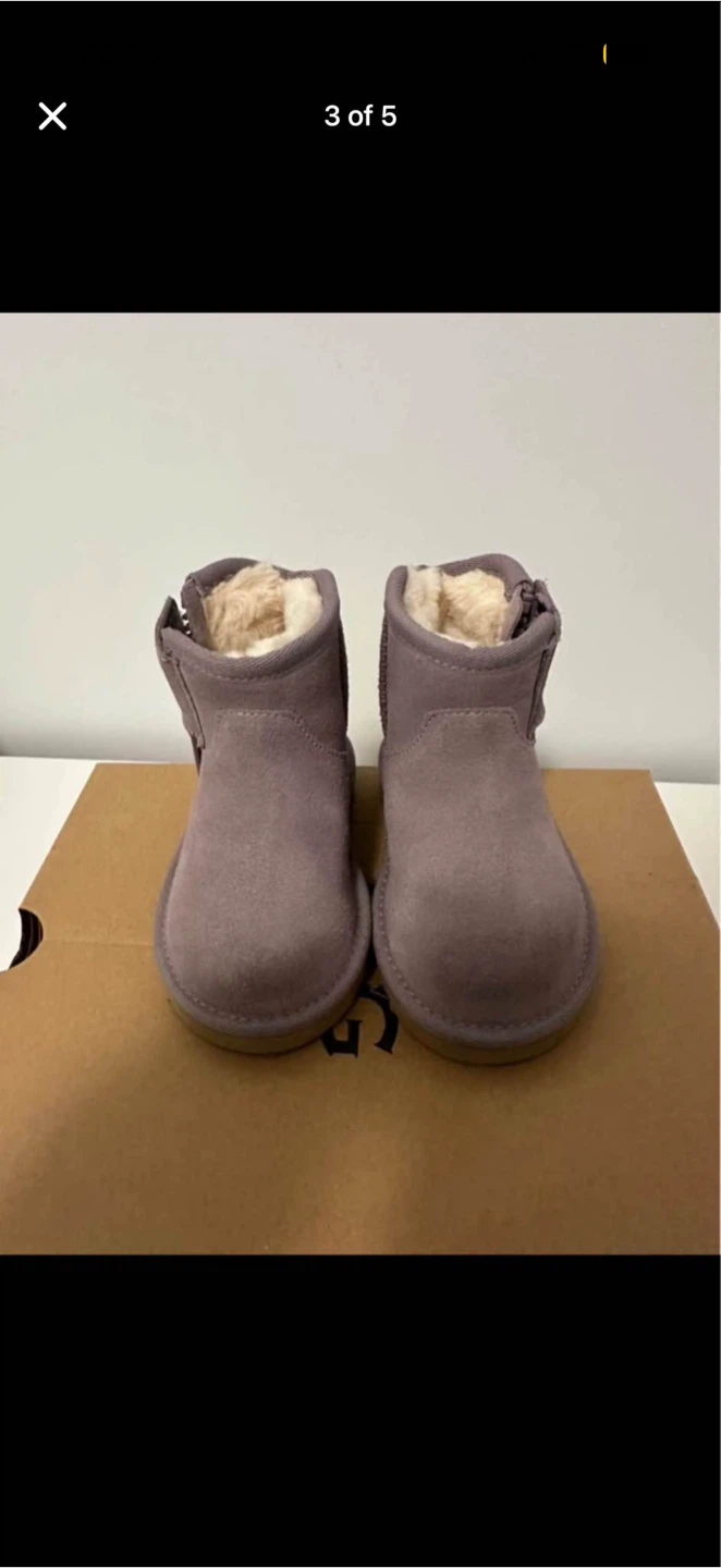 UGG Kids Boots - Size 5 Toddler - photo 3