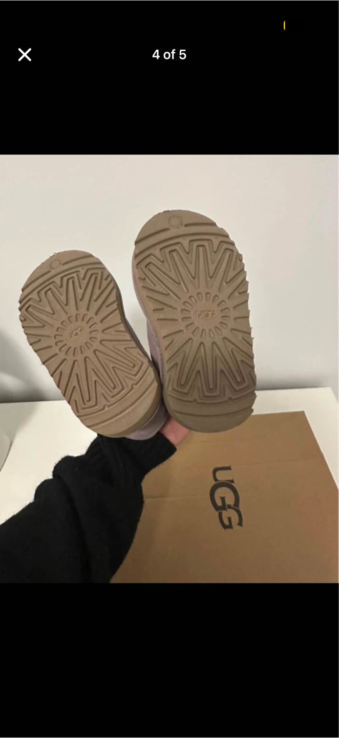 UGG Kids Boots - Size 5 Toddler - photo 4